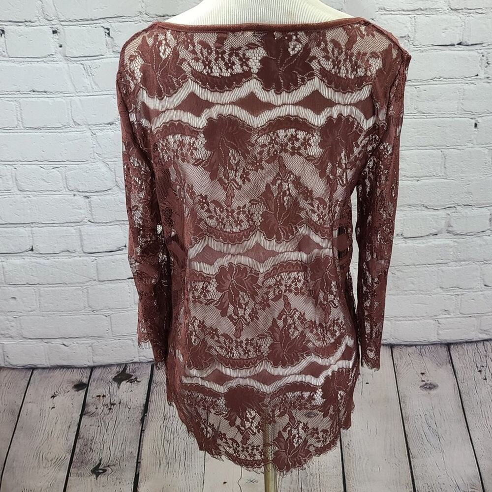 Fossil Maroon Lace top Shirt fringe bottom hem - Picture 7 of 8